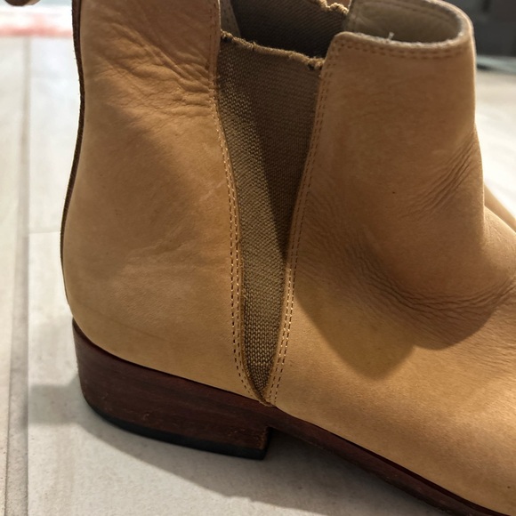 Nisolo Tan Chelsea Ankle Boots - Picture 4 of 7